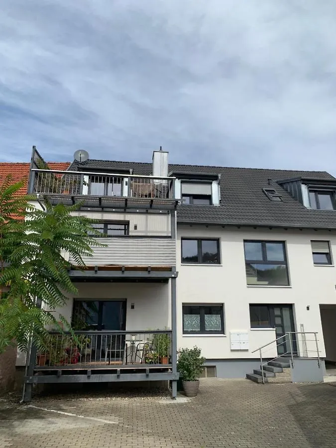 Apartment Neues Inserat, modernes Penthouse, nahe Würzburg